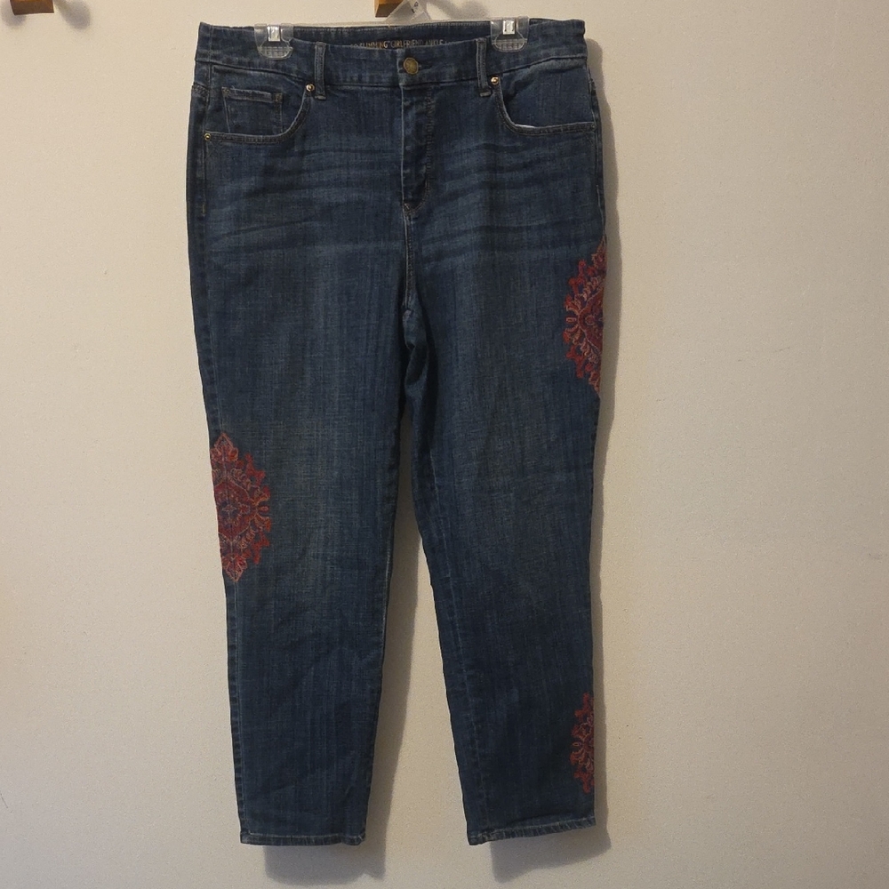 Embroidered Chicos So Slim Girlfriend Jeans (2r/12)